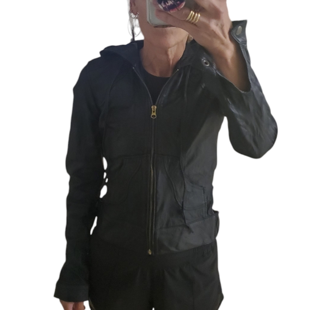 Rare! MIKE & CHRIS 100% leather lightweight hoodie zip up jacket